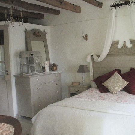 Bed and Breakfast Ferme Saint Joseph Le Fousseret Habitación foto